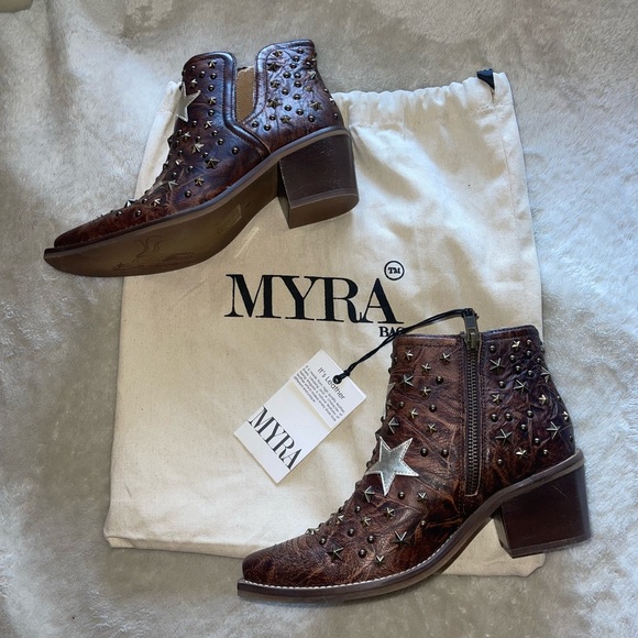 NWT Myra bag snip toe booties - Picture 2 of 6